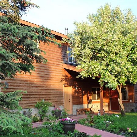 Maria'S Creekside B&B Анкъридж Екстериор снимка